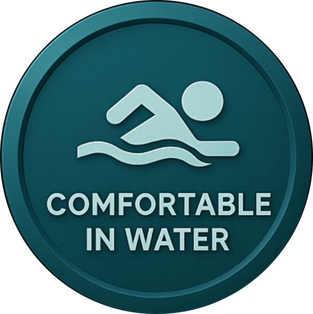 Swimmer floating calmly in water – Represents comfort and confidence in the ocean before scuba diving.